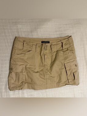 Brandy Melville Beverly Cargo Mini Skirt in Khaki